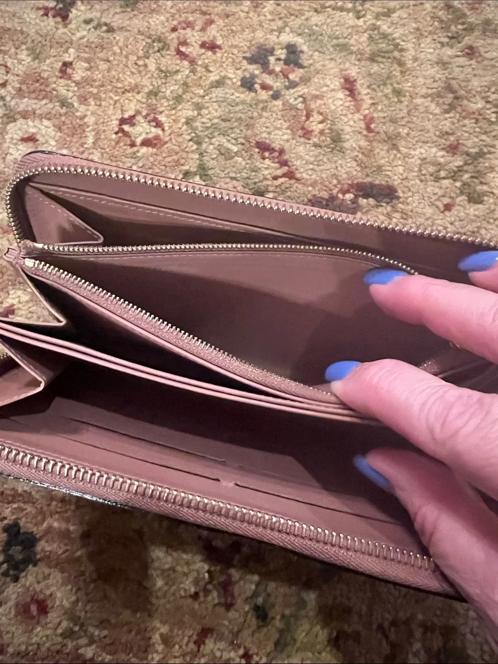 Louis Vuitton Vernis Zip Wallet in Nude Brown Patent